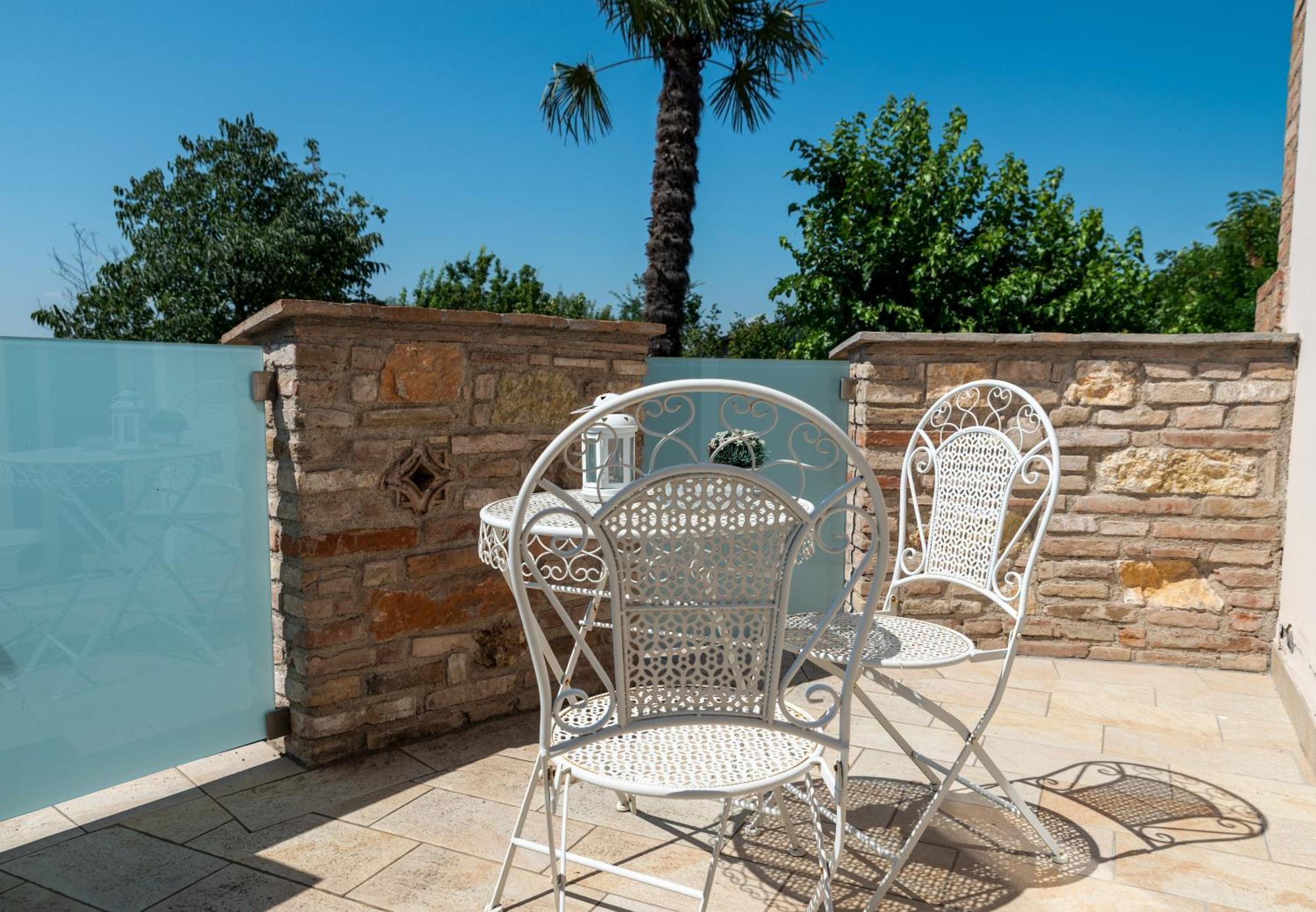 Agriturismo Le Fontanelle Da Valente Монтикири Стая снимка